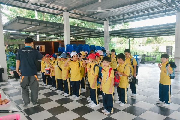 โรงเรียนปรีชานุศาสน์